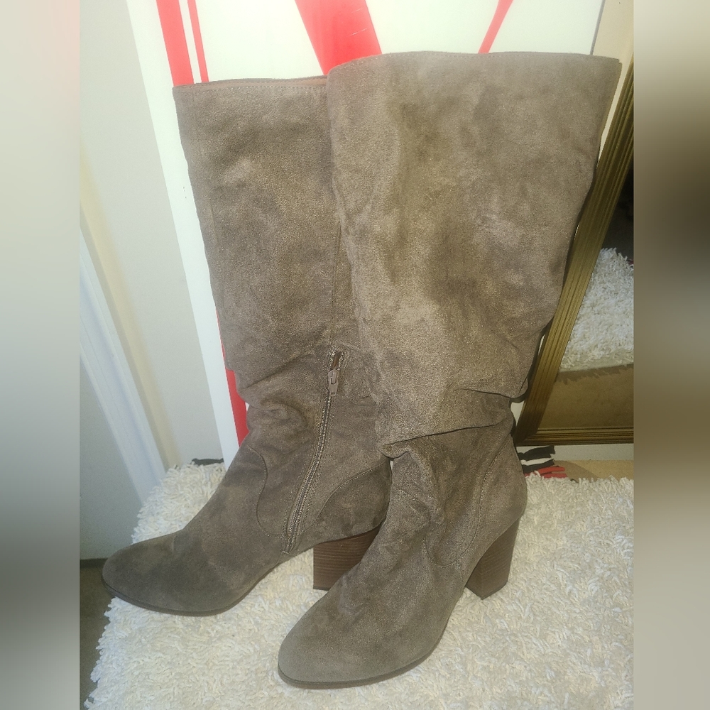 Merona Taupe Suede Slouchy Mid-Calf Heeled Boots - Picture 2 of 9